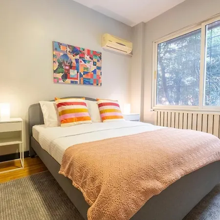 Spacious Fourplex Detached * 이스탄불